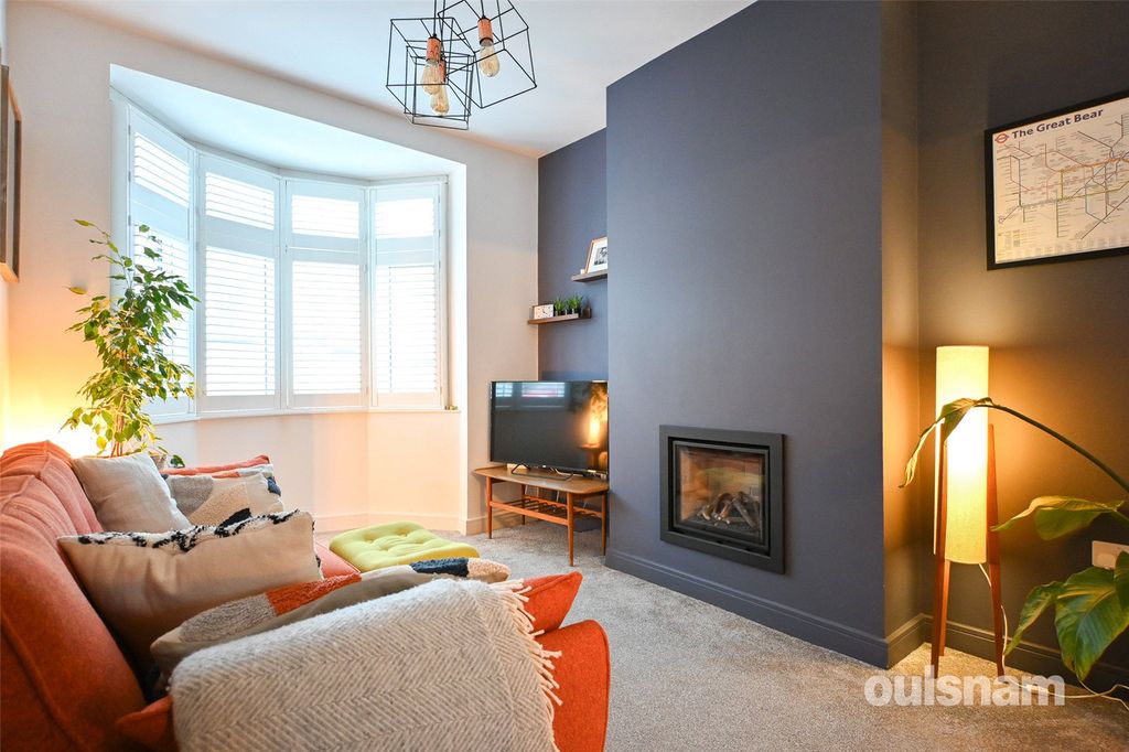 Property photo 2 of 32 Picture No. 10