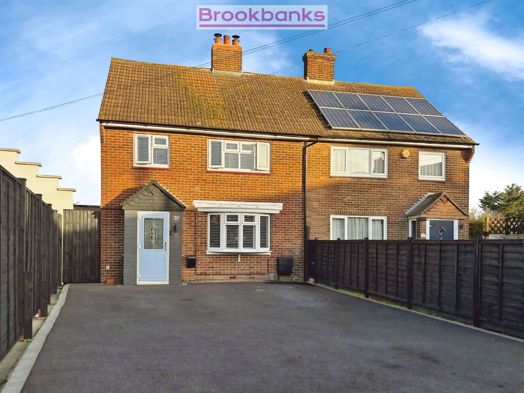 Property photo 1 of 27