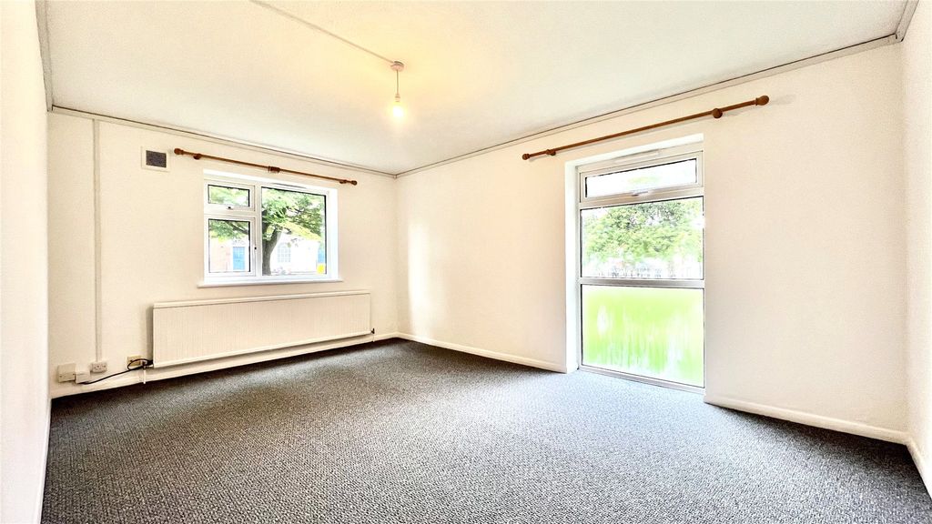 Property photo 3 of 8 Living/Dining Room