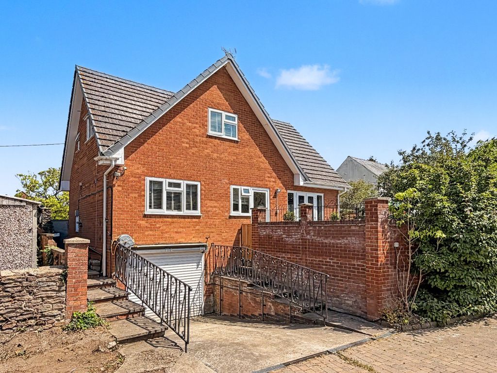 Property photo 1 of 63 5299813