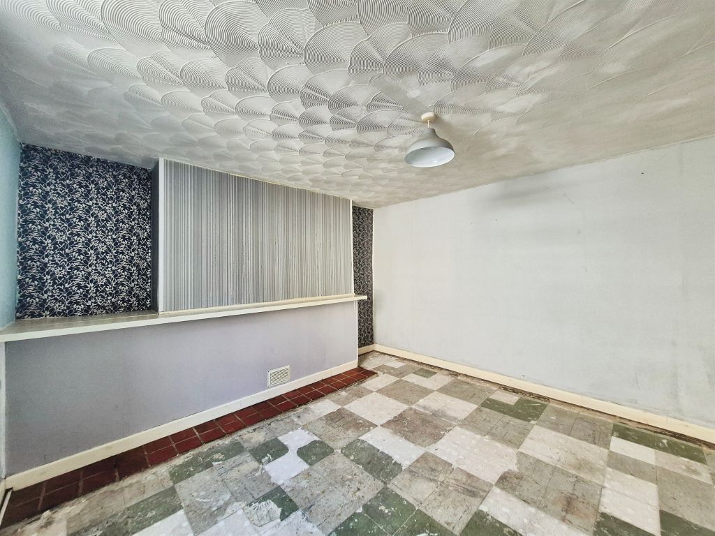 Property photo 3 of 7