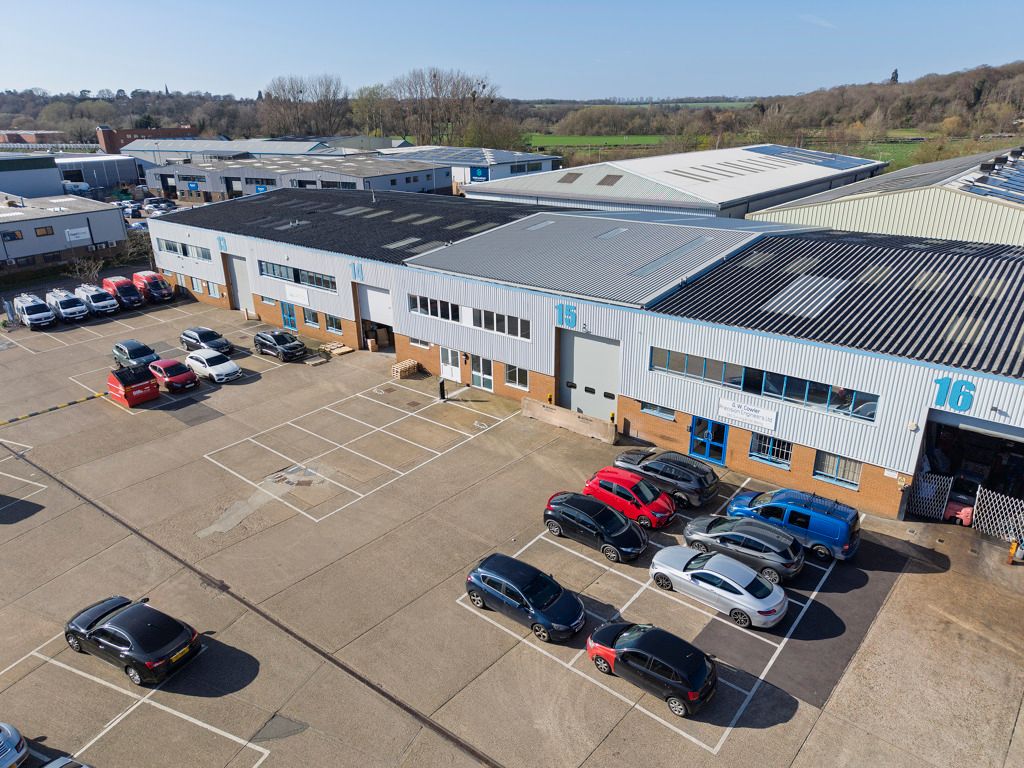 Property photo 2 of 10 Photo 33