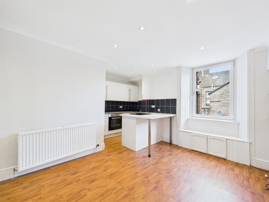 Property photo 1 of 15 Cam01486G0-Pr0830-Still003.Jpg