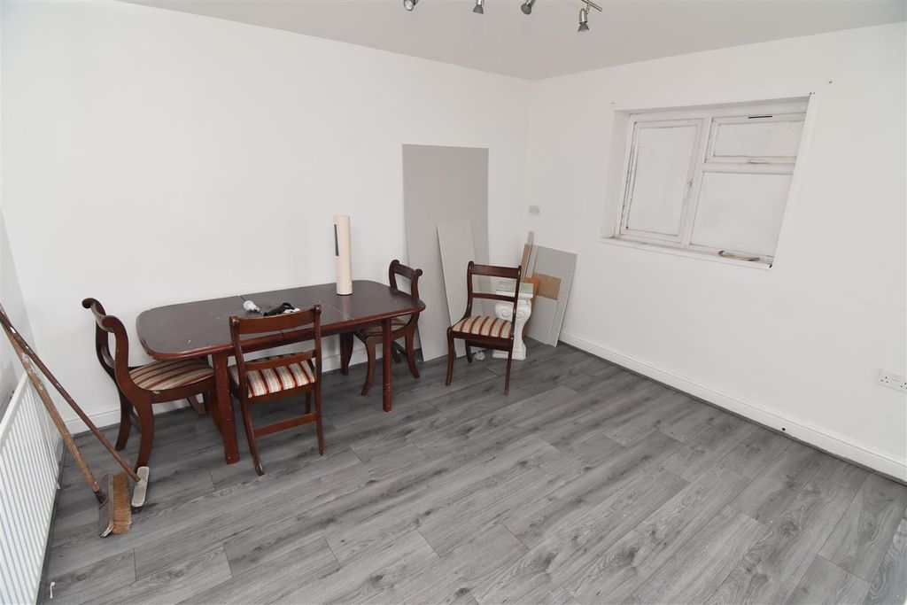 Property photo 3 of 10 Dsc_0465.Jpg