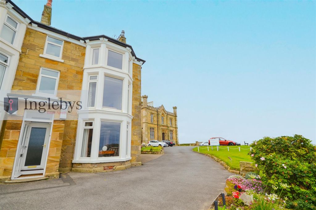 Property photo 1 of 53