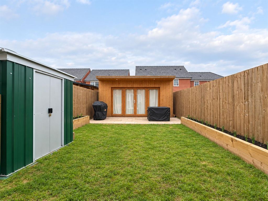 Property photo 3 of 20 Rear Garden