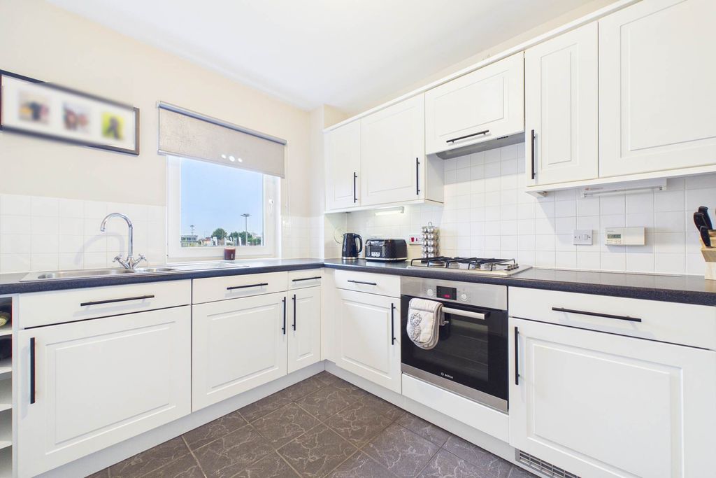 Additional image 7 of 2 bed flat for saleBroad Cairn Court, Motherwell ML1