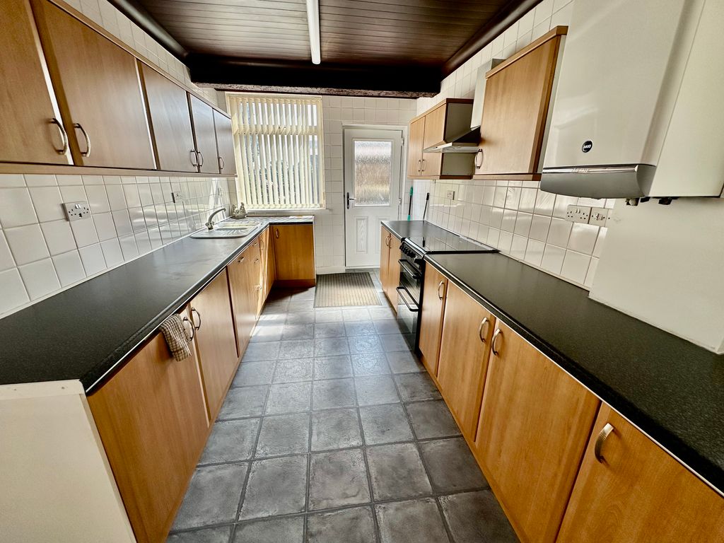 Property photo 3 of 34 Img_5072