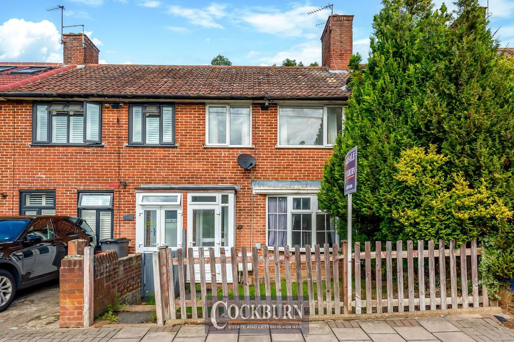 Property photo 1 of 12