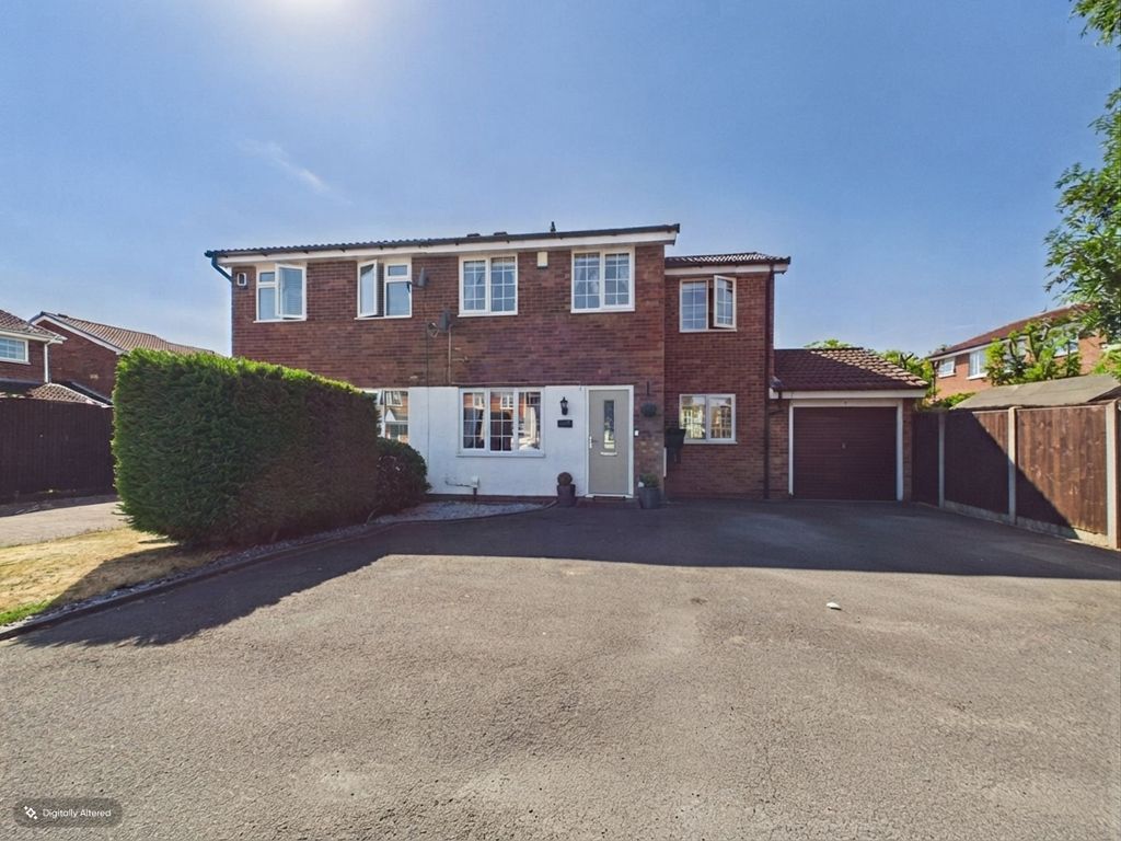 Property photo 1 of 27 Cam01698G0Pr0312Still033001