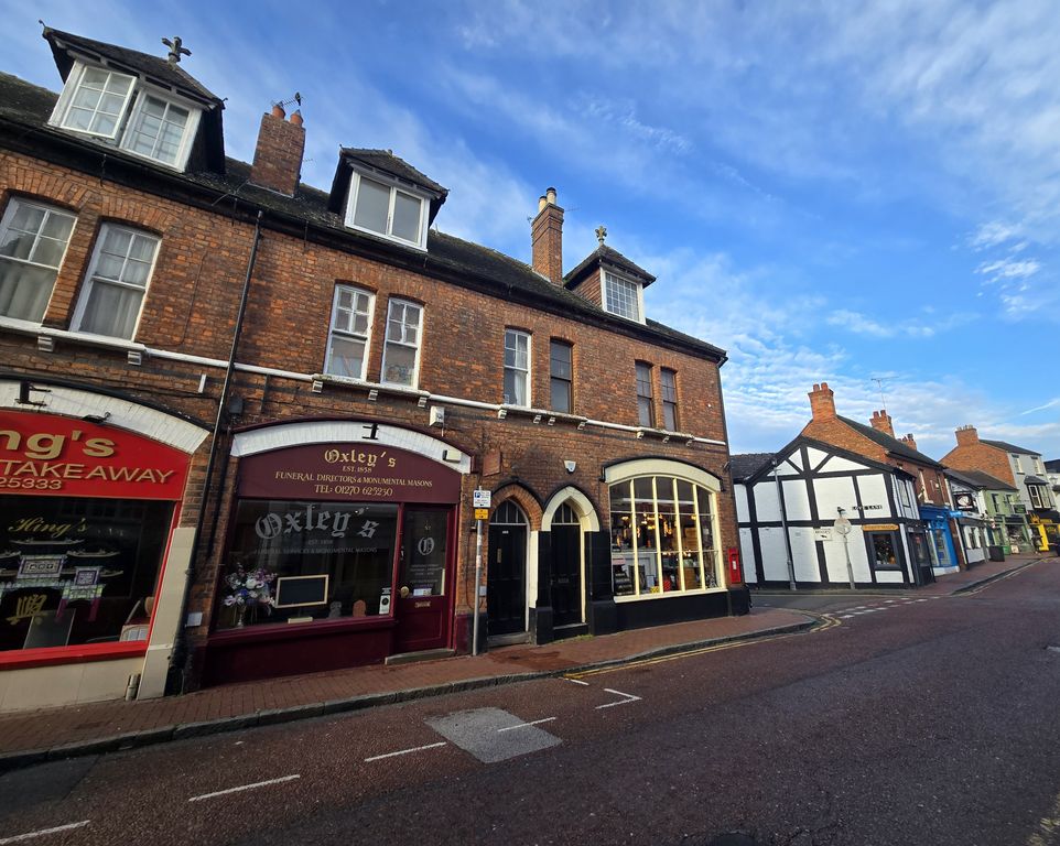 Property photo 1 of 7 1000081991