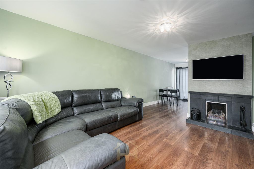 Property photo 3 of 16 Z92_3821-Edit.Jpg