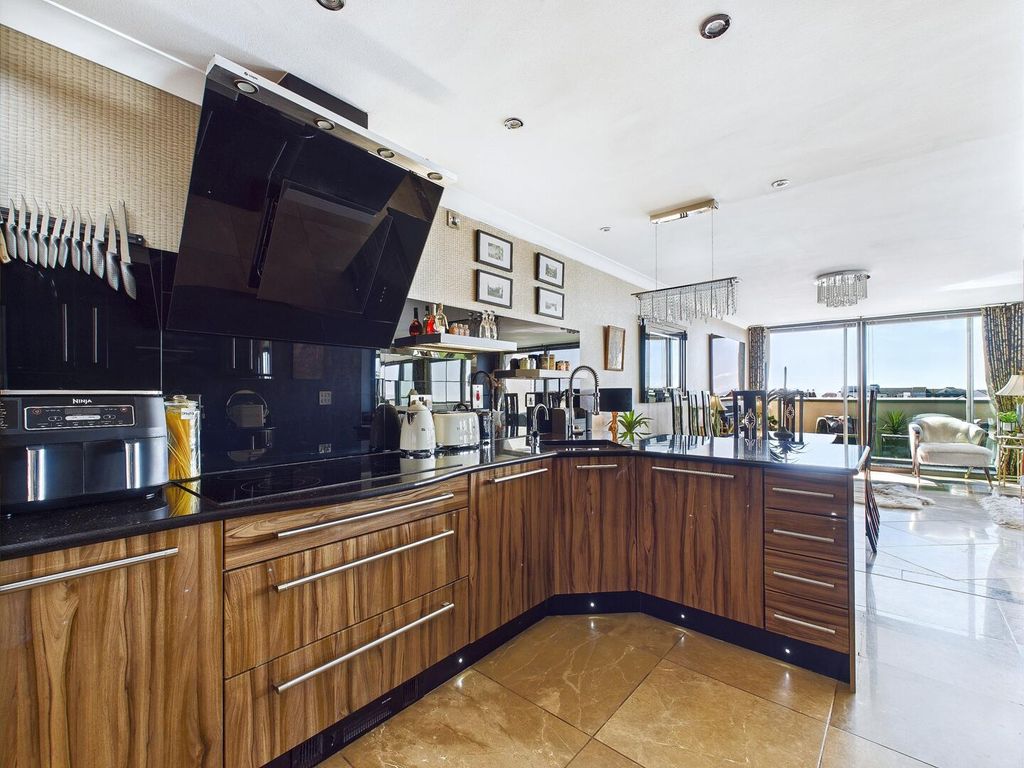 Additional image 11 of 2 bed flat for saleEsplanade, Porthcawl CF36