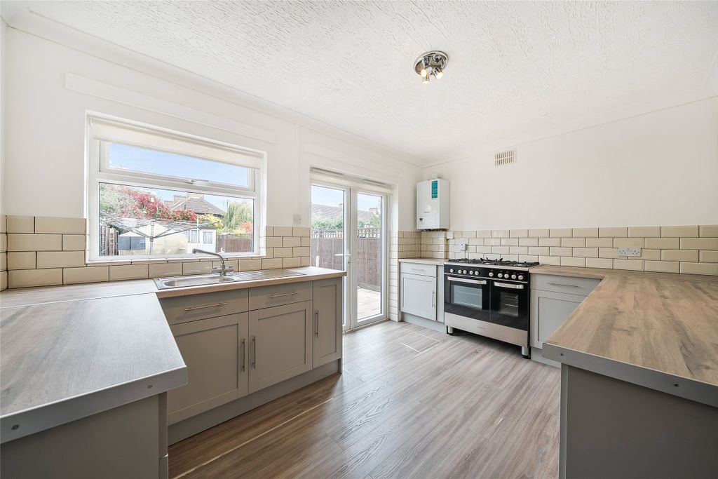 Property photo 2 of 18 Picture No. 05