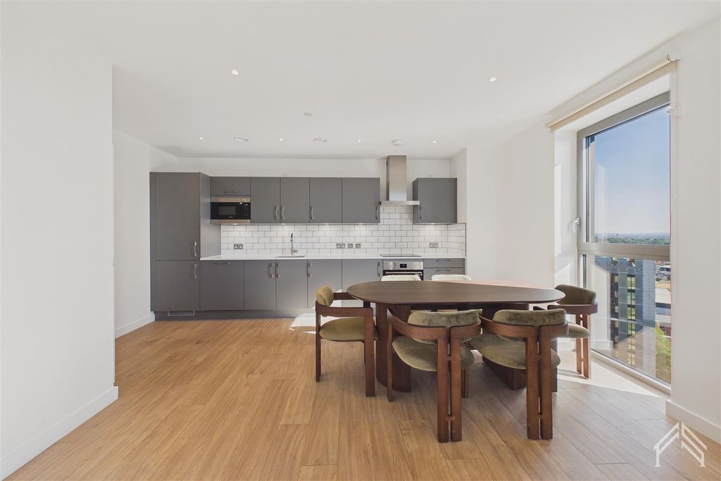 Property photo 2 of 12 2.Jpg