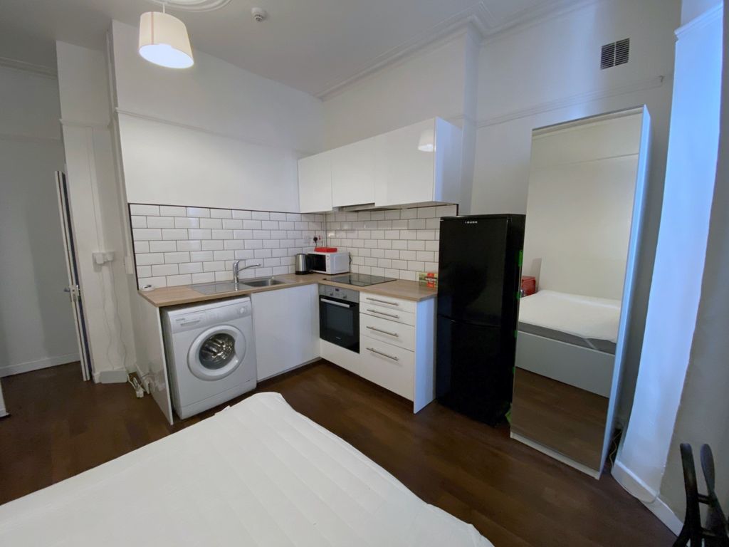 Property photo 3 of 4