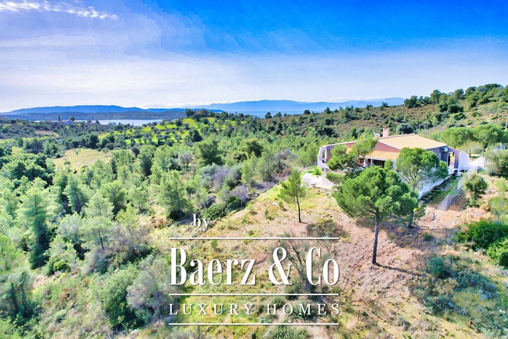 Property photo 1 of 25