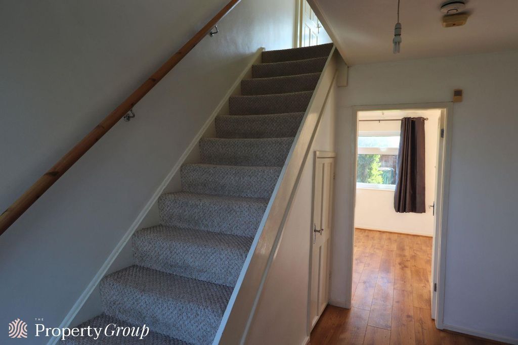 Property photo 3 of 14 Somerly Close 41 (2).Jpg