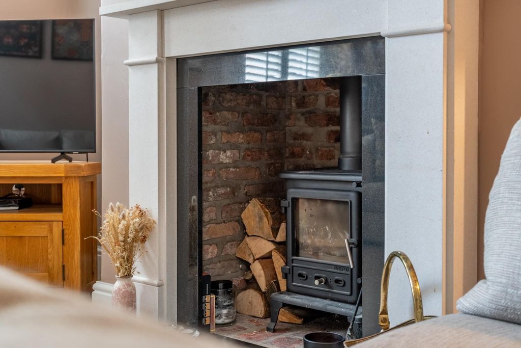 Property photo 3 of 31 Sl-17.Jpg