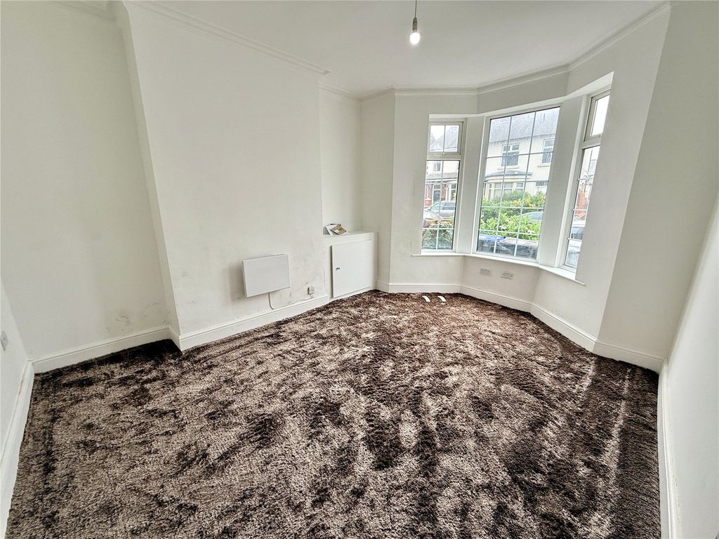 Property photo 2 of 13 Picture No. 01