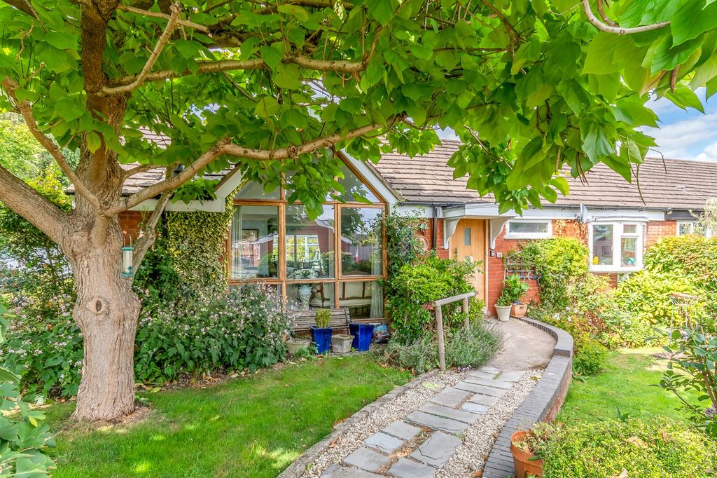 Property photo 1 of 20