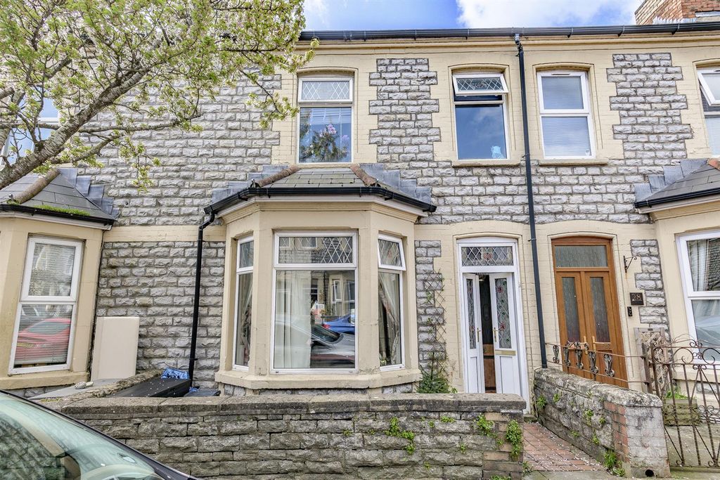 Property photo 1 of 26 Front