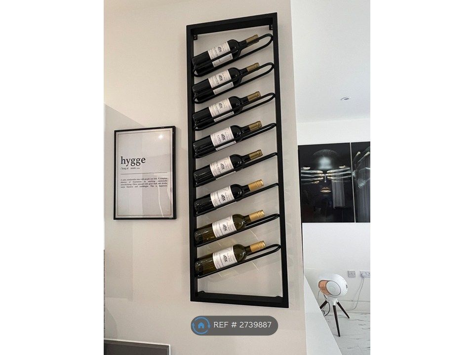 Property photo 2 of 35