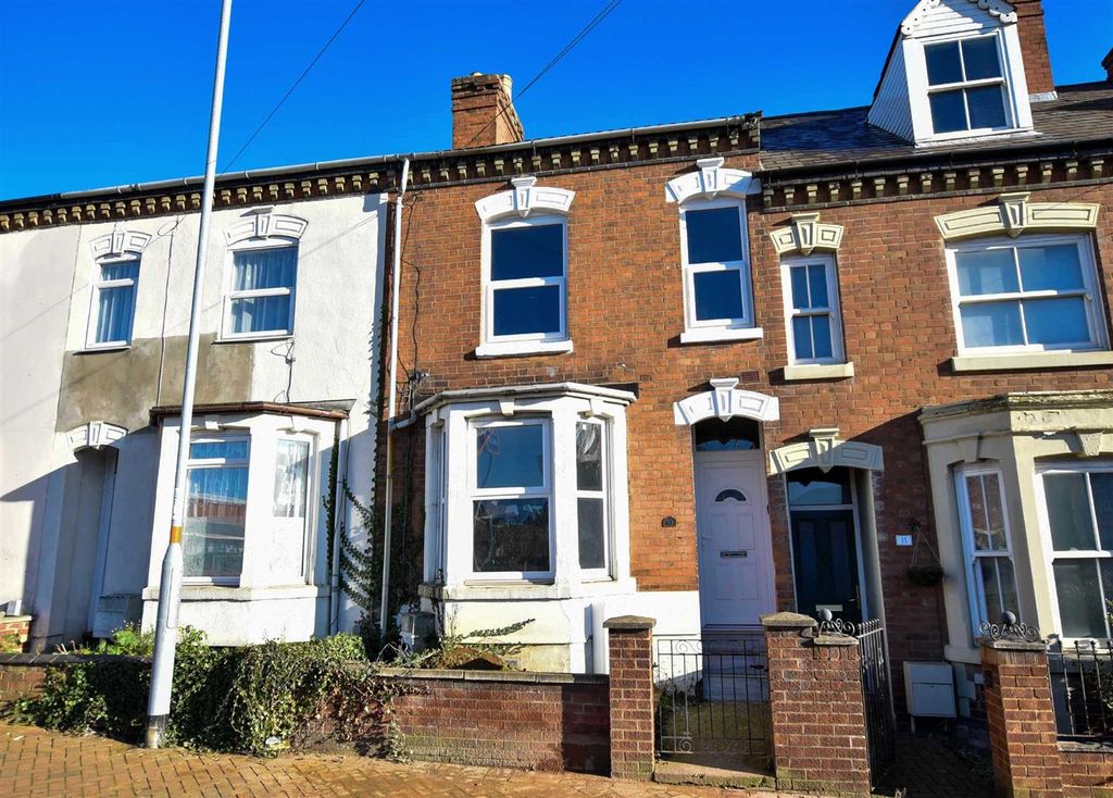 Property photo 1 of 7