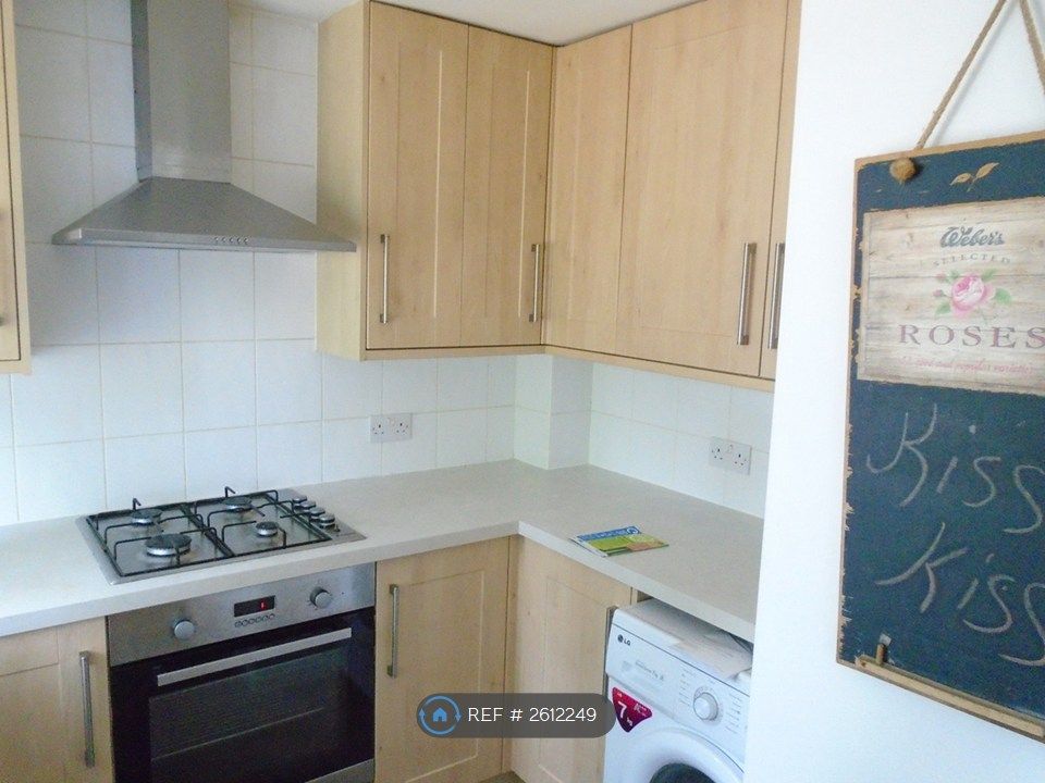 Property photo 3 of 7
