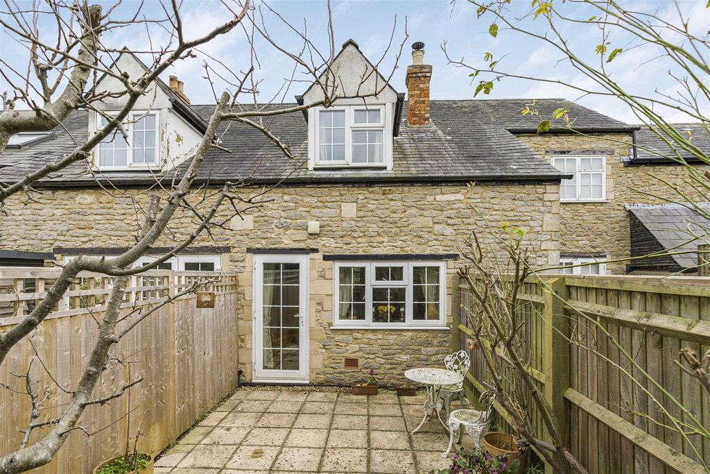 Property photo 3 of 23 52_26688.Jpg