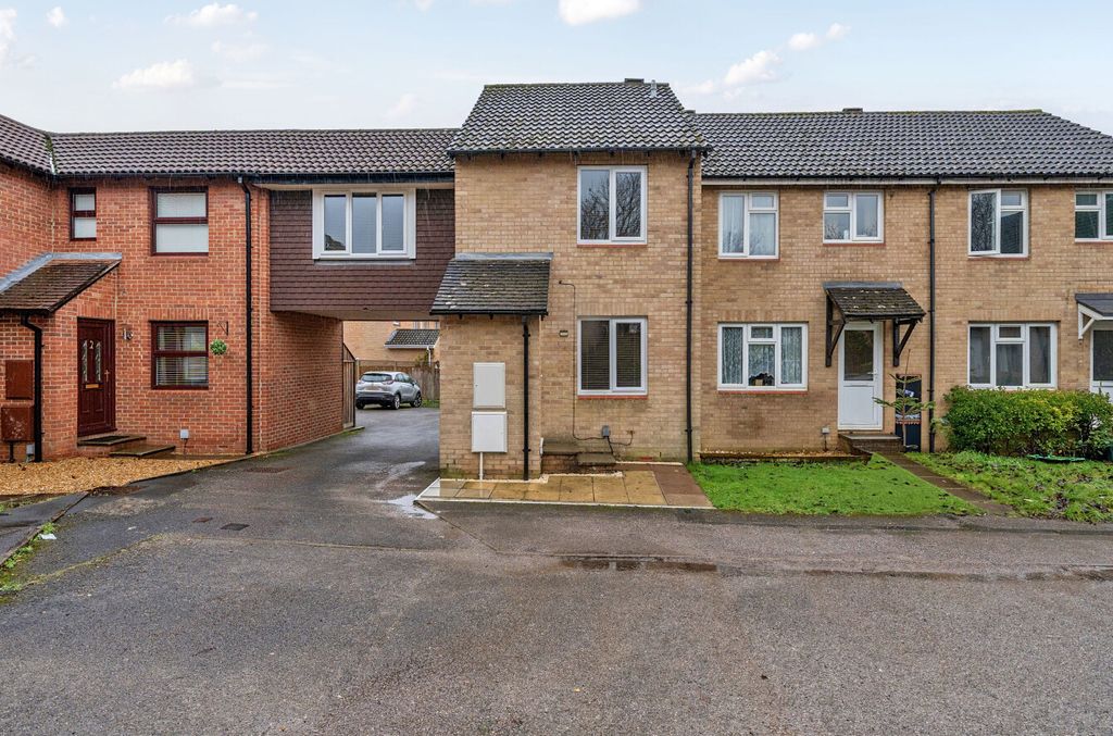 Property photo 1 of 9 1401132-1-6968dc6...