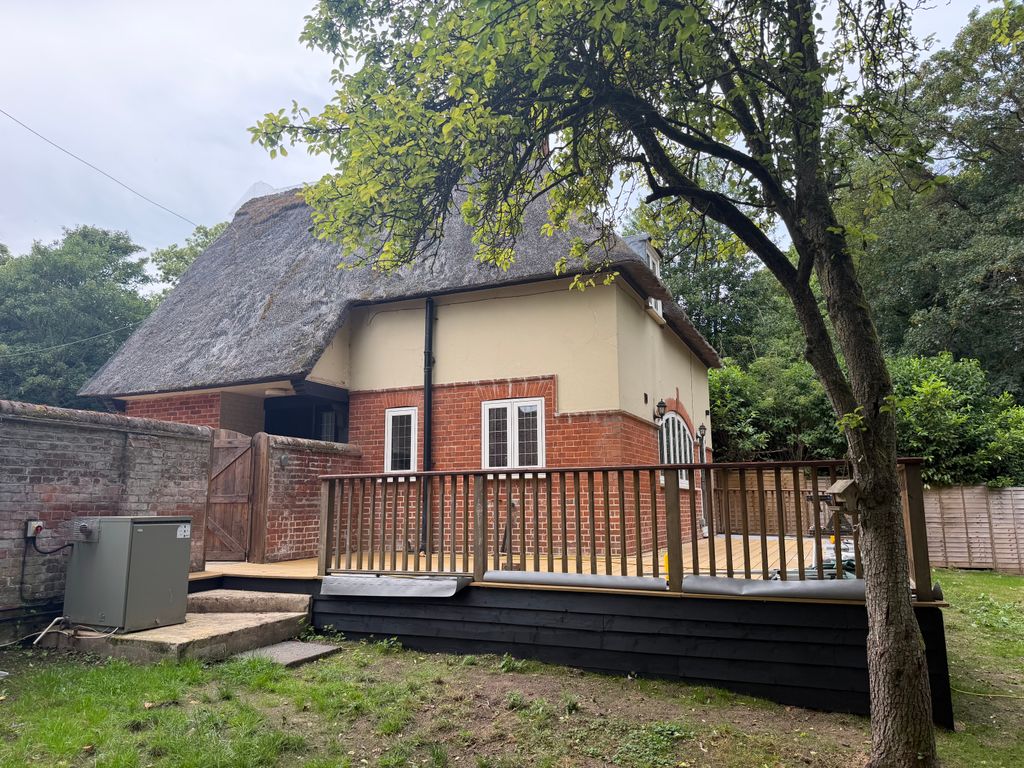 Property photo 2 of 18