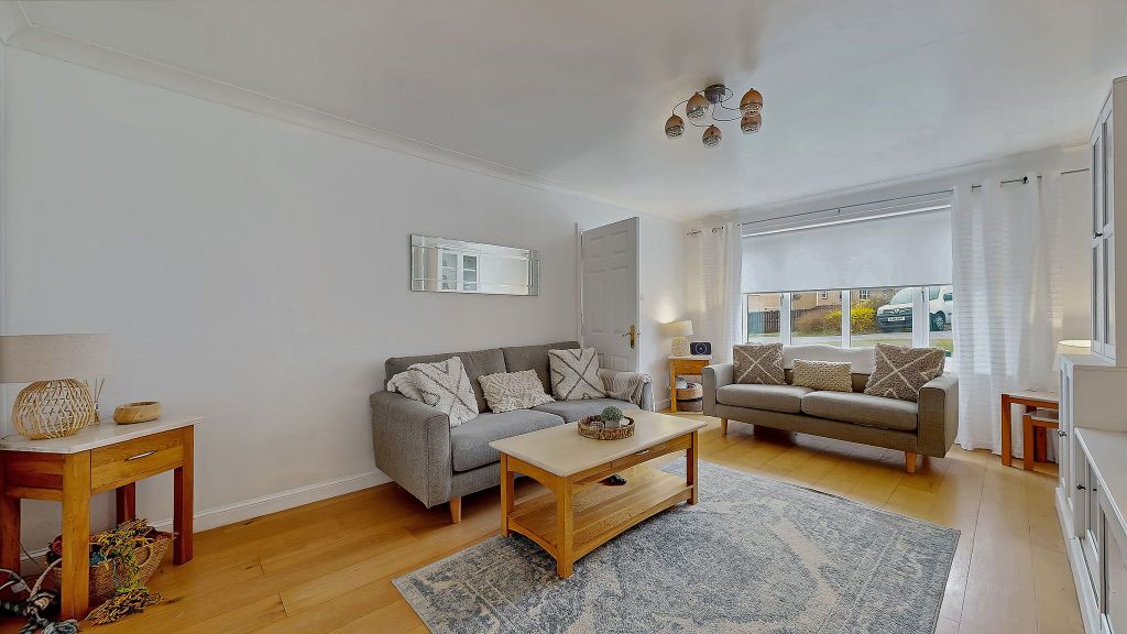 Property photo 3 of 39