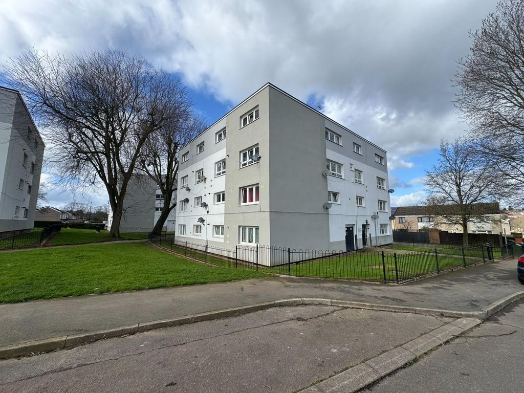 Property photo 1 of 13 F04Af5EE-BA26-44Bb-B4B0-4Bf53Aa07C5B_1_102_O.Jpeg