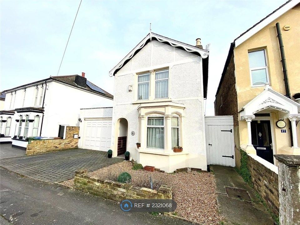 Property photo 2 of 19