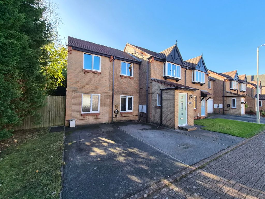 Property photo 1 of 19