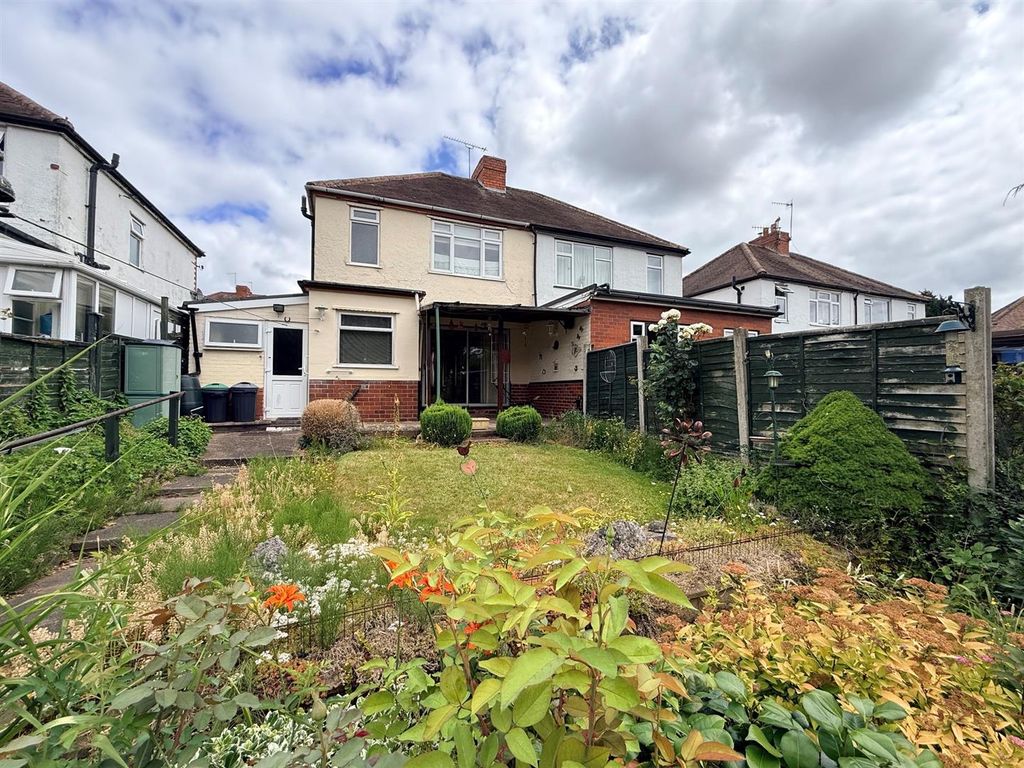 Property photo 2 of 13