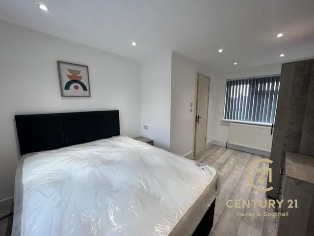 Property photo 1 of 3