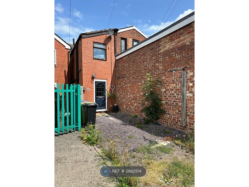 Property photo 1 of 8