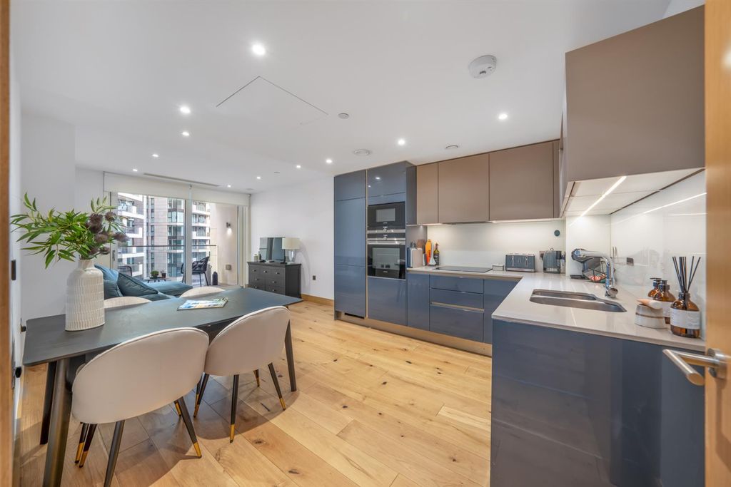 Property photo 2 of 20 Dsc02481-Hdr-Edit.Jpeg