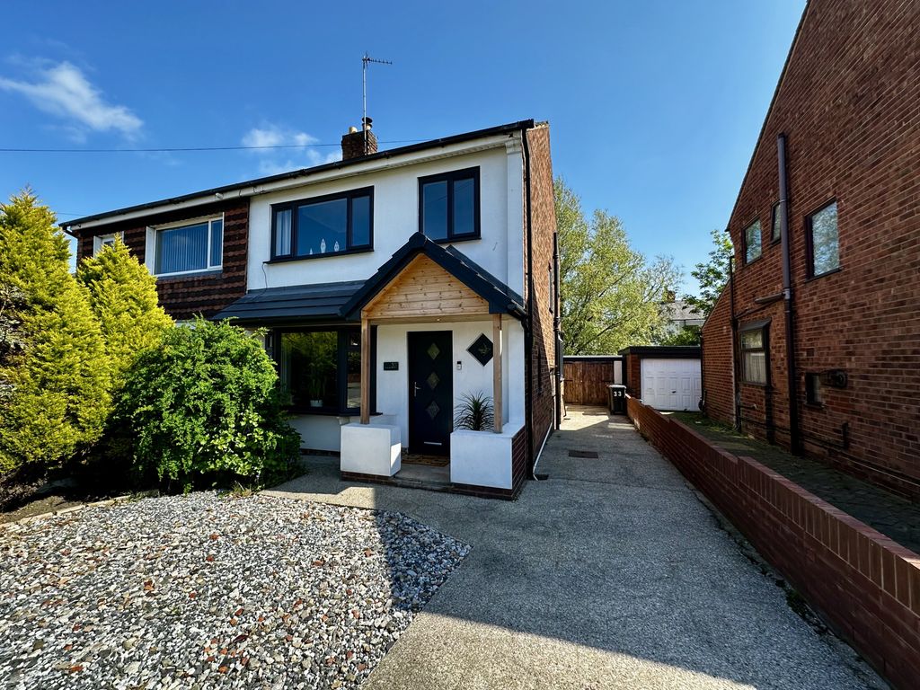 Property photo 1 of 24