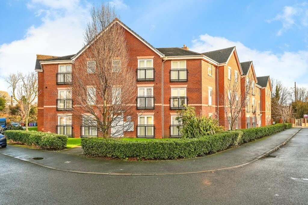 Property photo 1 of 13