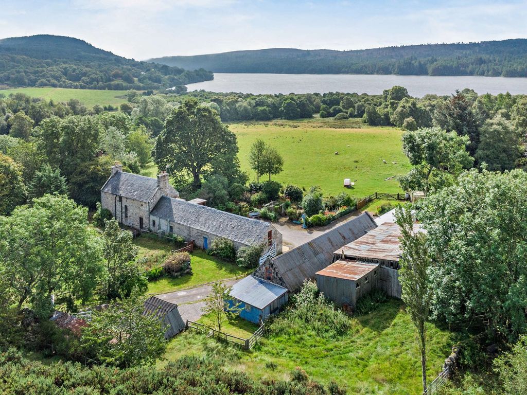 Property photo 2 of 22 Migdale