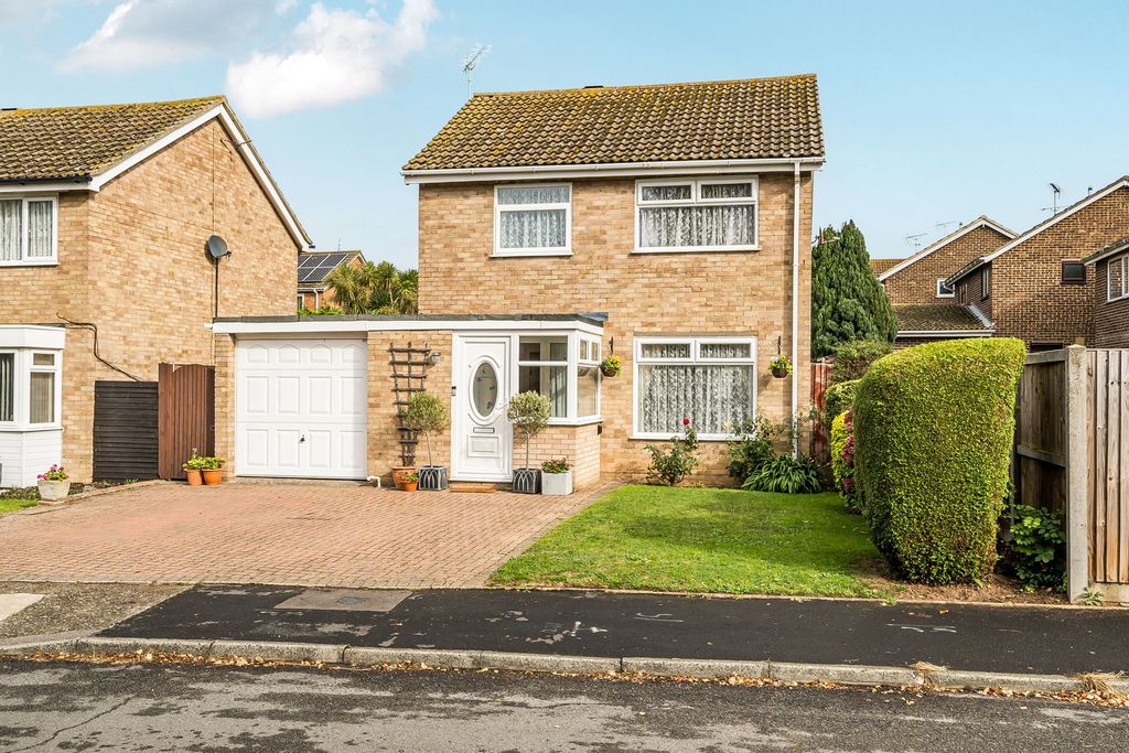 Property photo 1 of 16