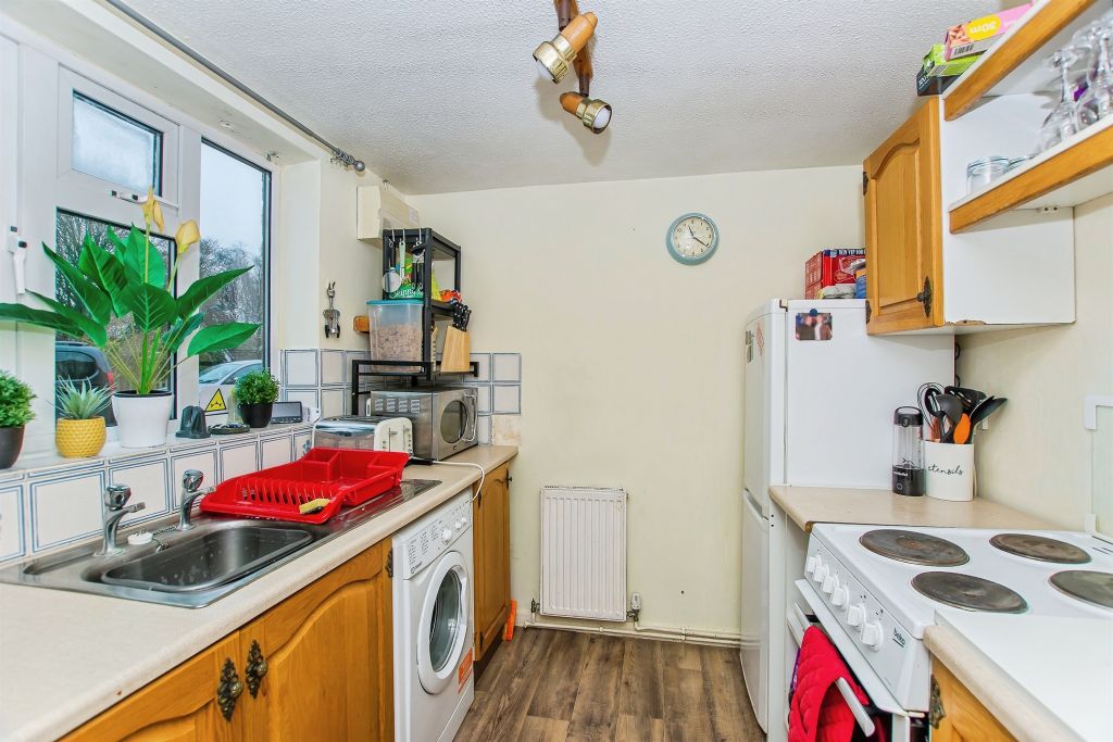 Property photo 2 of 13