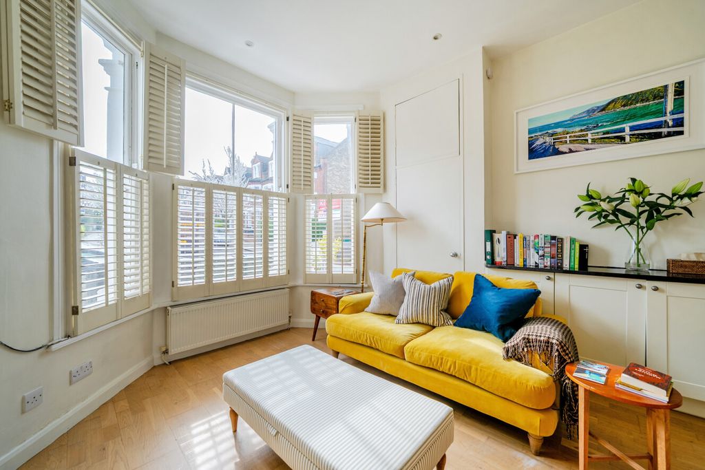 Property photo 2 of 16 1431871-13-69c118...