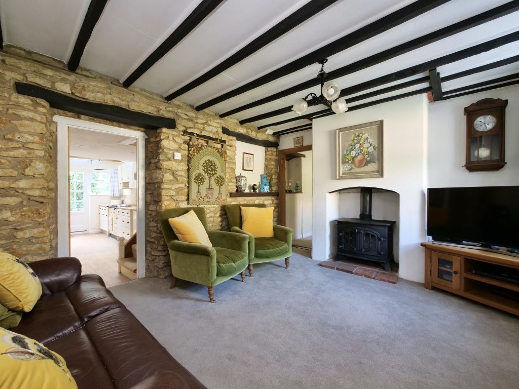 Property photo 2 of 13