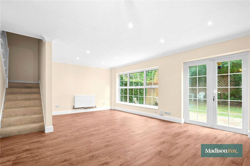 Property photo 3 of 24 Picture No. 03