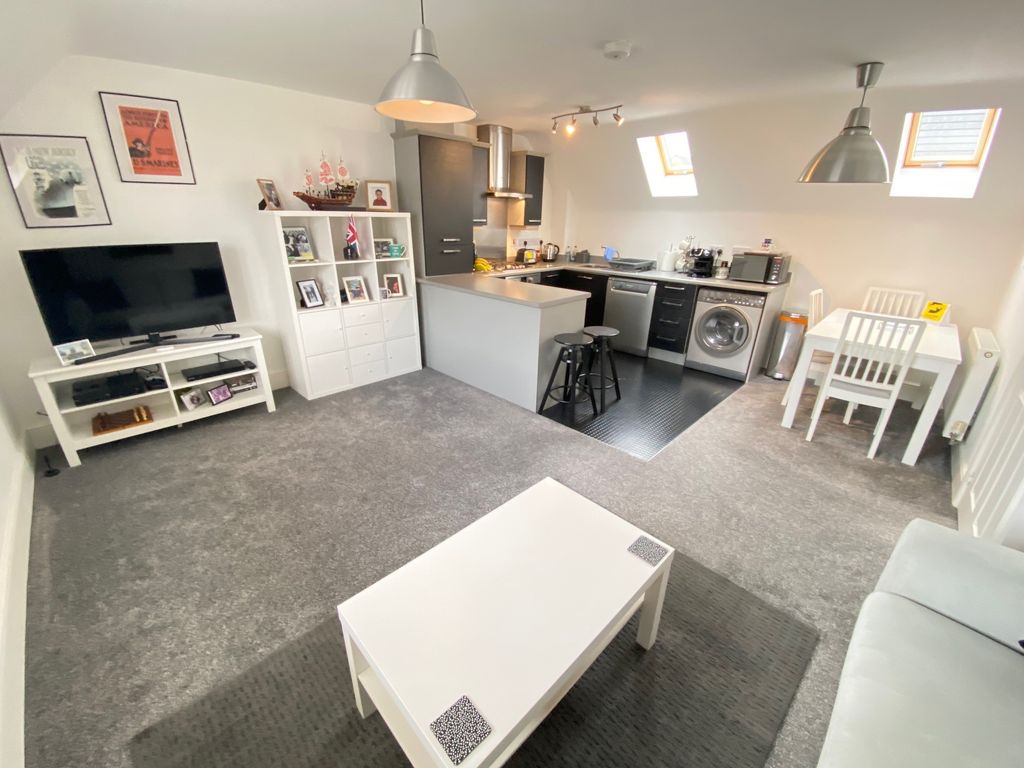 Property photo 1 of 7 Lounge/Kitchen/Diner