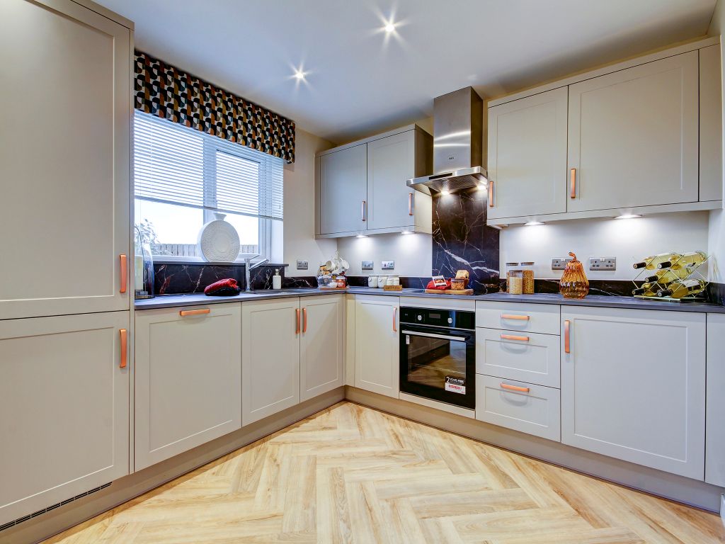 Property photo 3 of 23